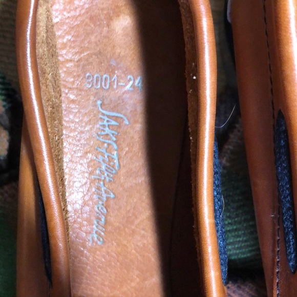 Vintage Saks Fifth Avenue Leather Loafers 8N - Picture 3 of 8